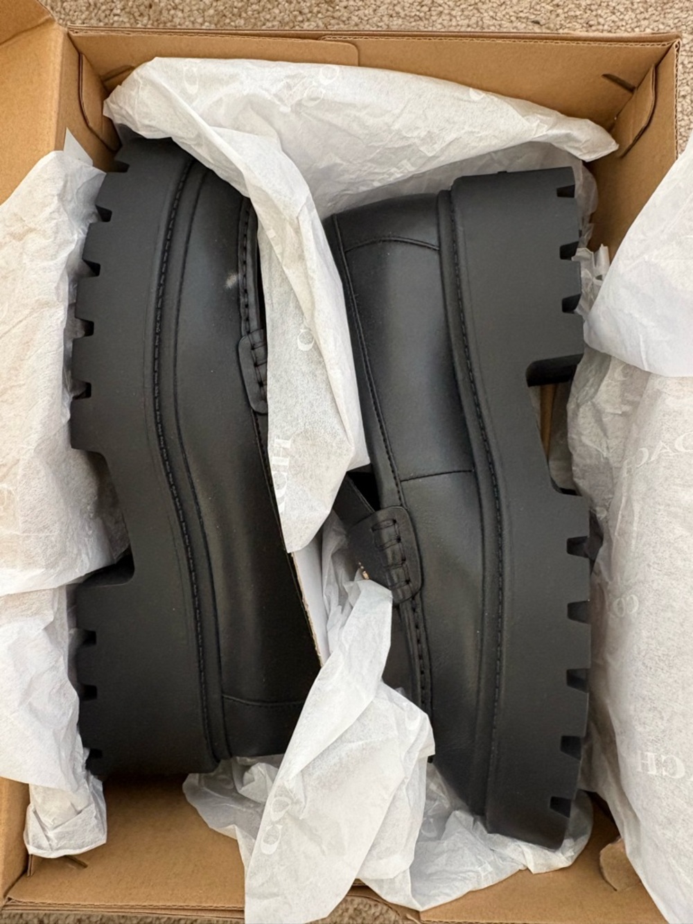 NEW Coach Lucy Leather Loafer , size 8, black - Picture 4 of 8